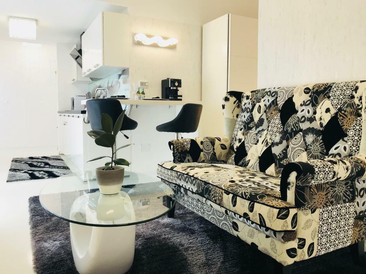 Apartmani Beril Lux Ровінь Екстер'єр фото